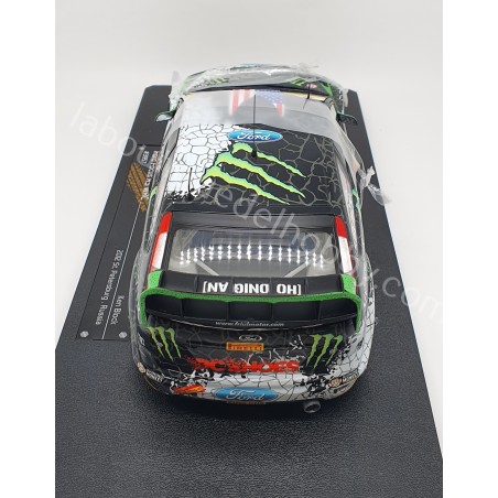 FORD FOCUS RS WRC ST. PETERSBURG - RUSSIA K. BLOCK 2012 SUN STAR ESCALA 1:18