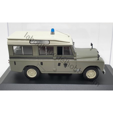 LAND ROVER 109 DIESEL POLICIA ARMADA 1962 ALTAYA ESCALA 1:43