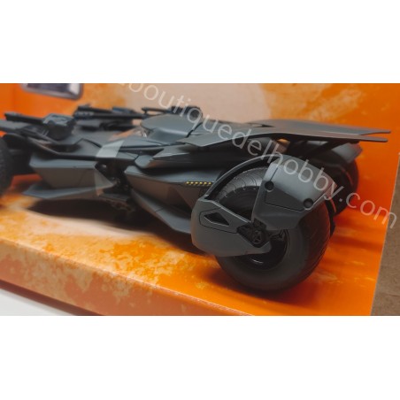 BATMOBILE BATMAN JUSTICE LEAGUE JADA ESCALA 1:24