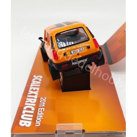 RENAULT 5 CLUB 2011 SCALEXTRIC 6481