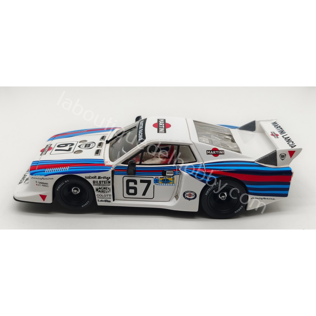 Martini stripes on a Lancia. Name a better combination 🇮🇹 The Beta Montecarlo Turbo. No.67. Le Mans 1981 🏁 This is the car that proved Lancia weren't just a rally team. A