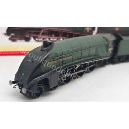LOCOMOTORA DE VAPOR COMMONWEALTH AUSTRALIA 60012 HORNBY R 2825 ANALOGICA ESCALA 00