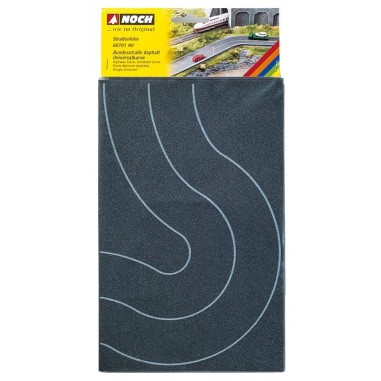 CARRETERA NACIONAL ASFALTADA CURVA...