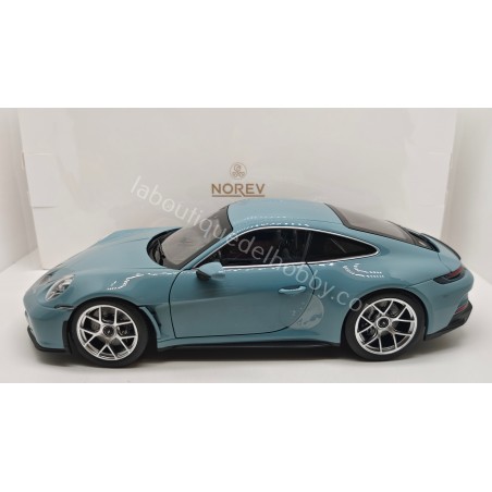 PORSCHE 911 S/T 2023 NOREV ESCALA 1:18