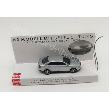 AUDI A4 CON LUCES BUSCH ESCALA 1:87