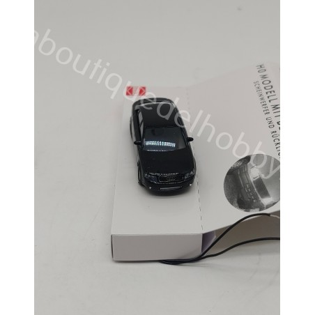 AUDI A4 CON LUCES BUSCH ESCALA 1:87