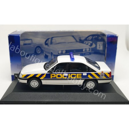 VAUXHALL CARLTON 2.6LI POLICE VANGUARDS ESCALA 1:43