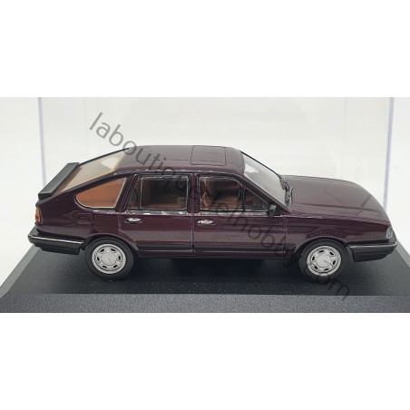 VOLKSWAGEN PASSAT 1985 ALTAYA ESCALA 1:43