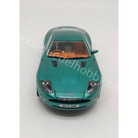 ASTON MARTIN V12 VANQUISH STREET VERSION CARRERA EVOLUTION 25700 SIN CAJA