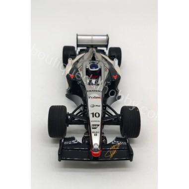 MCLAREN MERCEDES F1 MP4-16 P. DE LA...
