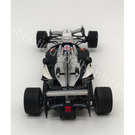 MCLAREN MERCEDES MP4/20 K. RAIKKONEN SCALEXTRIC 6201 SIN CAJA