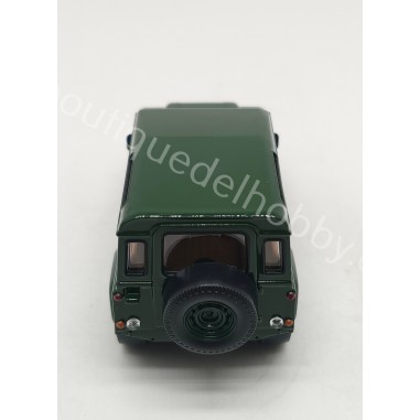 LAND ROVER DEFENDER 1995 NOREV ESCALA...