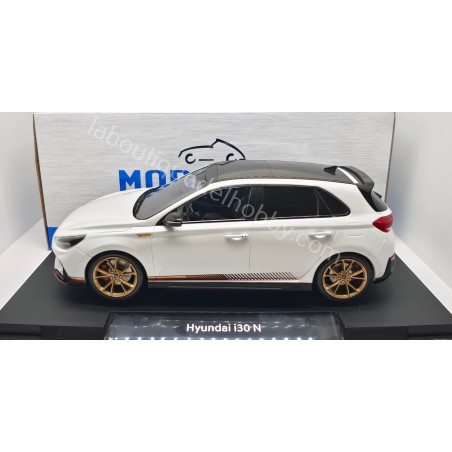 HYUNDAI I30 N 2021 MCG ESCALA 1:18