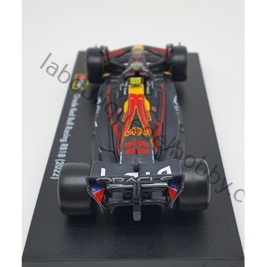 ORACLE RED BULL RACING RB18 S. PEREZ...