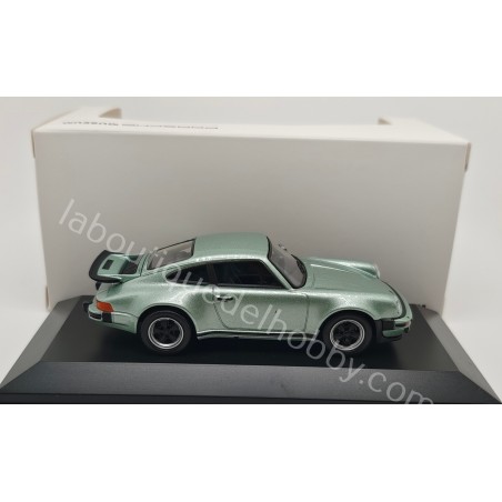 PORSCHE 911 930 TURBO 3.0 1975 MUSEUM ESCALA 1:43