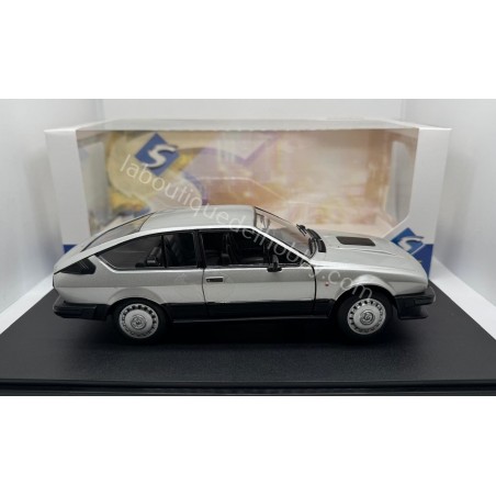 ALFA ROMEO GTV6 1984 SOLIDO ESCALA 1:18