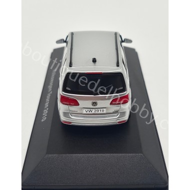 VOLKSWAGEN TOURAN 2010 ALTAYA ESCALA...