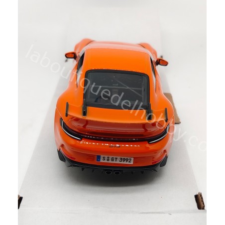 PORSCHE 911 GT3 2021 BURAGO ESCALA 1:24