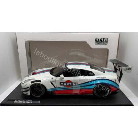 NISSAN GT-R R35 LBWK MARTINI 2024 SOLIDO ESCALA 1:18