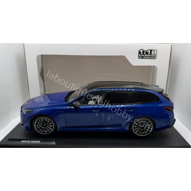 BMW M5 TOURING 2025 SOLIDO ESCALA 1:18