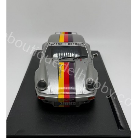 PORSCHE 911 RSR KREMER 1973 SOLIDO ESCALA 1:18