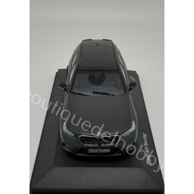 BMW M5 TOURING 2024 SOLIDO ESCALA 1:43