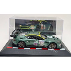 ASTON MARTIN DBR9... 2