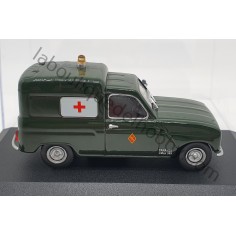 RENAULT 4F AMBULANCIA... 2