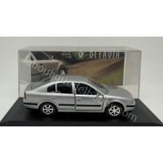 SKODA OCTAVIA ESCALA 1:43 2