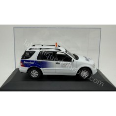 MERCEDES BENZ ML430 SERVICE... 2
