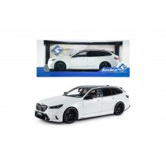 BMW M5 TOURING 2025 SOLIDO...