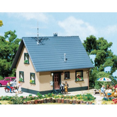 CASA UNIFAMILIAR FALLER 130223 ESCALA H0