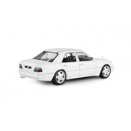 MERCEDES BENZ (W124) E60 AMG 1994 SOLIDO ESCALA 1:43