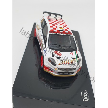 FIAT PUNTO S2000 G. BASSO 5TH RALLY MONTE CARLO 2009 IXO ESCALA 1:43